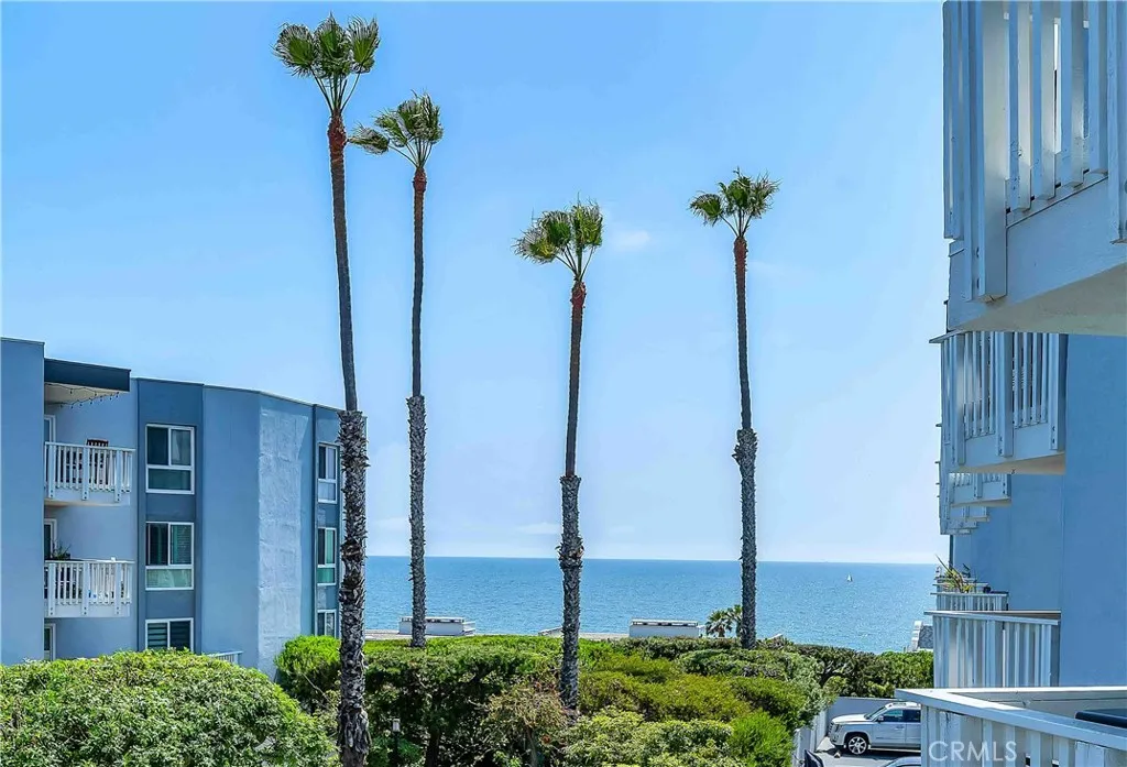 Additional image 6 of 640 The Village Unit 201, Redondo Beach, CA 90277