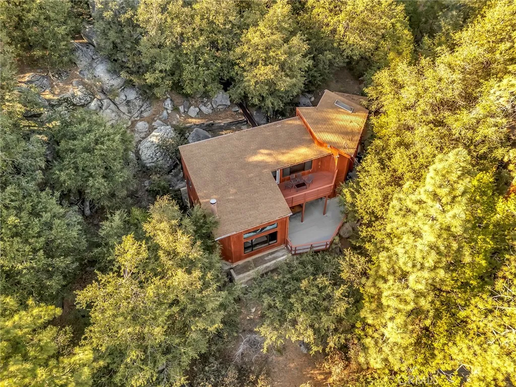 Additional image 3 of 53580 Jeffrey Pine Rd, Idyllwild, CA 92549