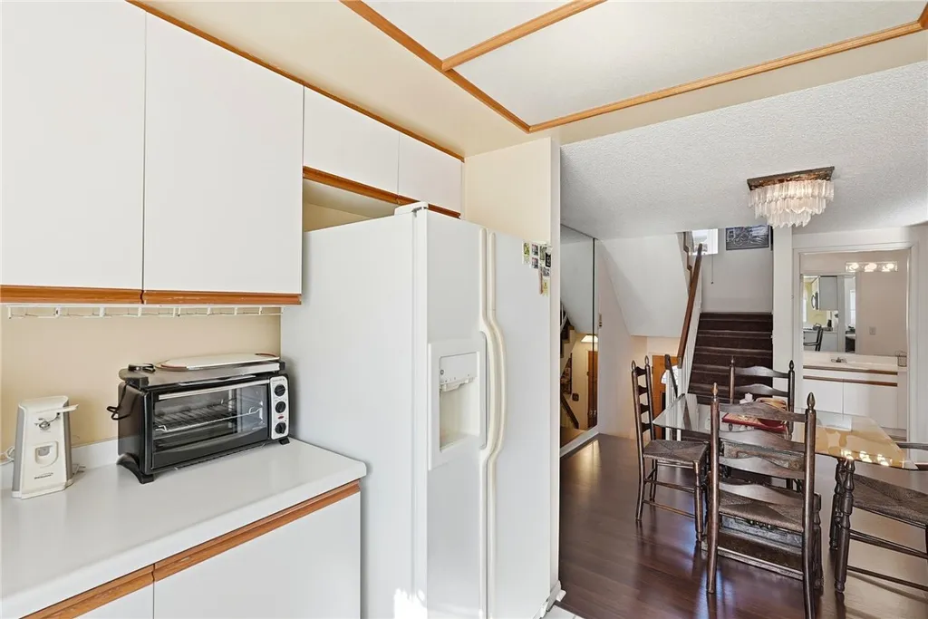 Additional image 14 of 871 S Lucerne Blvd Unit 2, Los Angeles, CA 90005