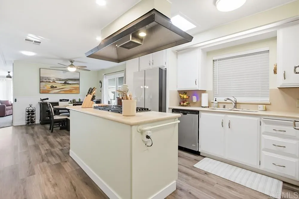 Additional image 45 of 7008 San Bartolo St, Carlsbad, CA 92011