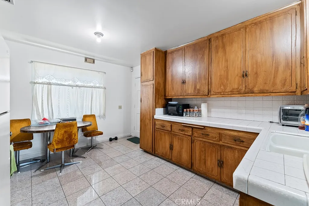 Additional image 16 of 645 giano Avenue, City Of Industry, CA 91744