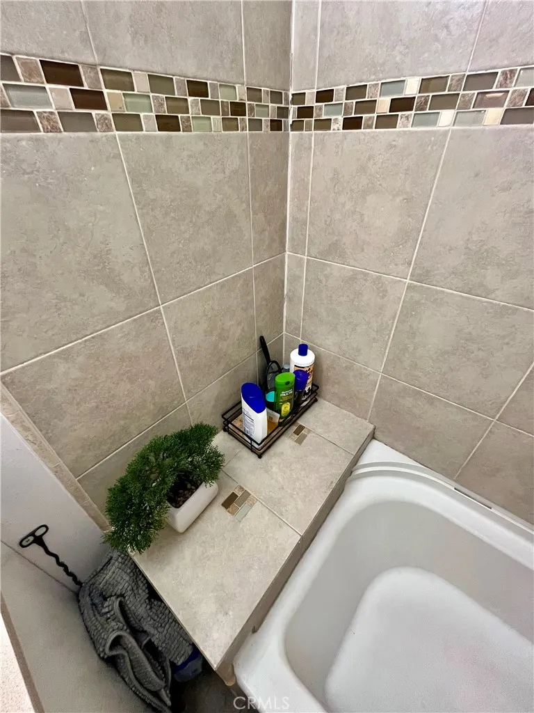 Additional image 73 of 1081 Arrow Hwy Unit 3, Azusa, CA 91702