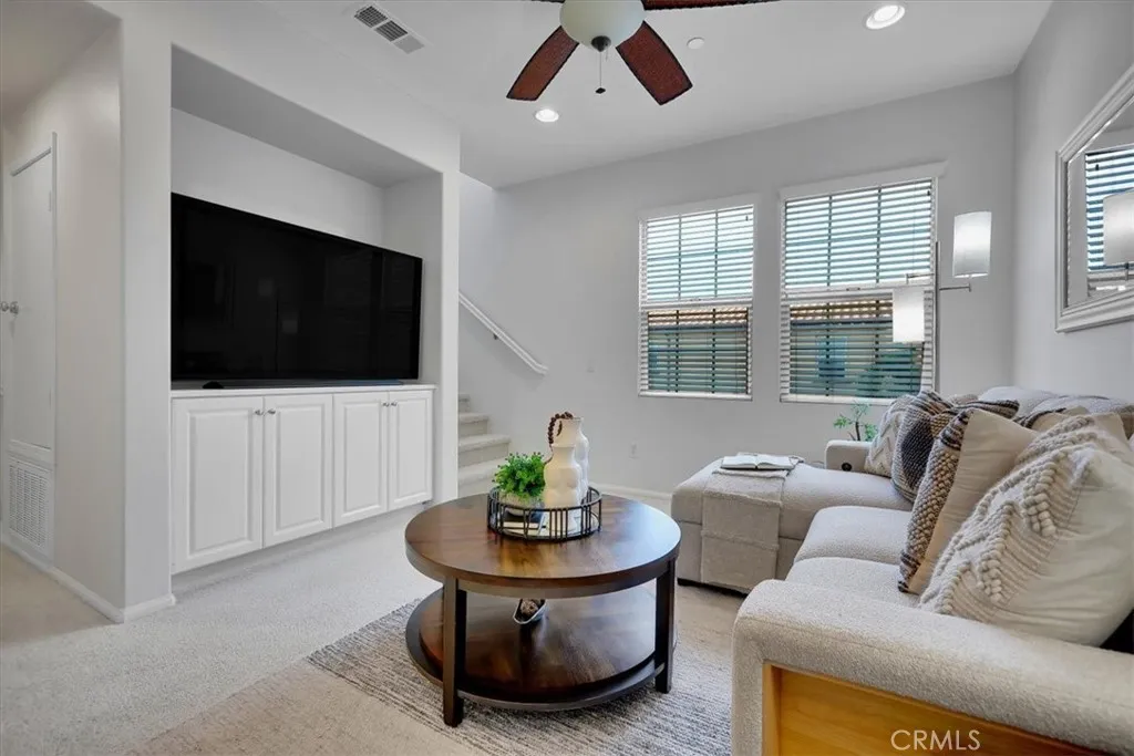 Additional image 41 of 35 Silverado, Irvine, CA 92618