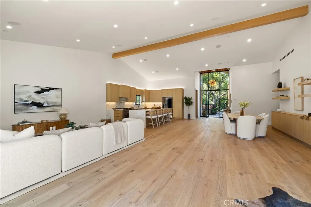 Additional image 12 of 5750 Stansbury Avenue, Sherman Oaks, CA 91401