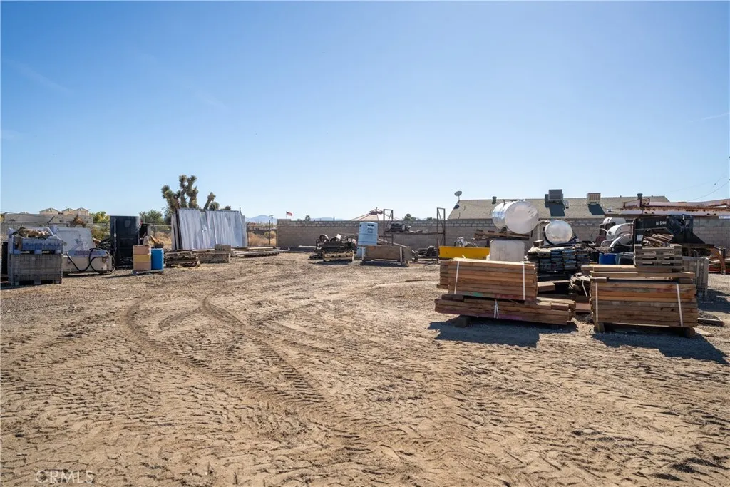 Additional image 33 of 42622 3rd St E, Lancaster, CA 93535