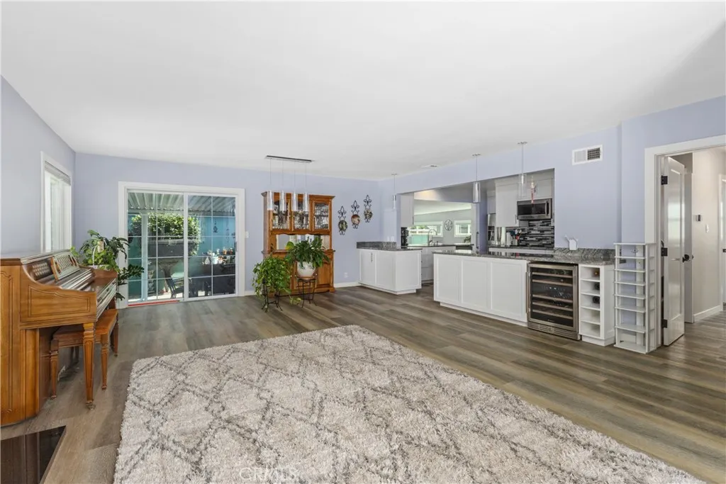 Additional image 39 of 6103 Wolfe St, Lakewood, CA 90713