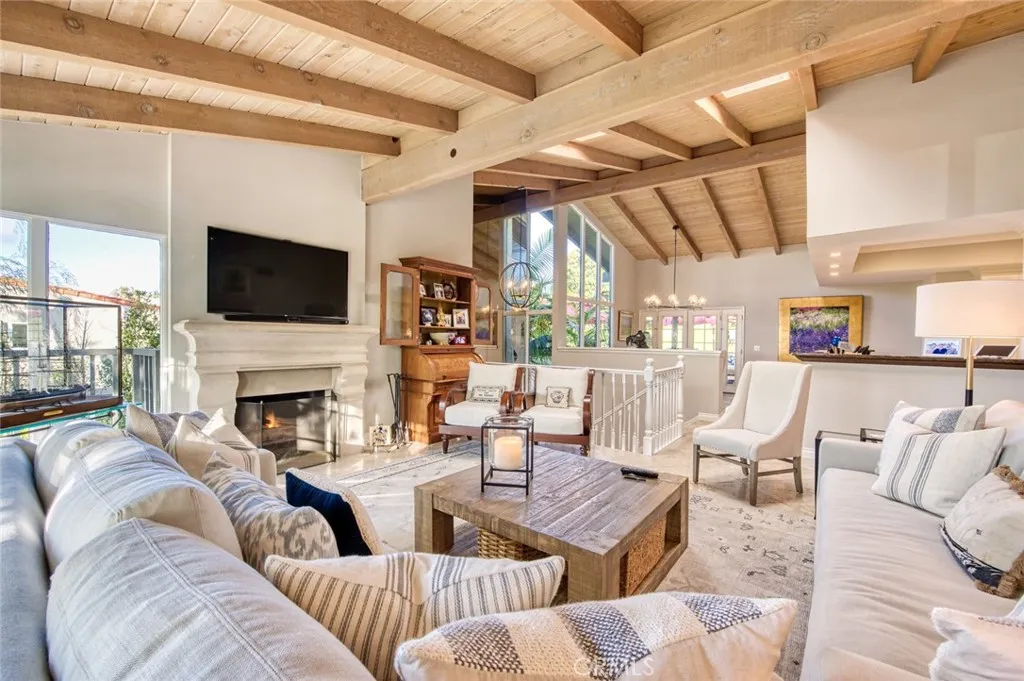 Additional image 34 of 2134 Vista Entrada, Newport Beach, CA 92660