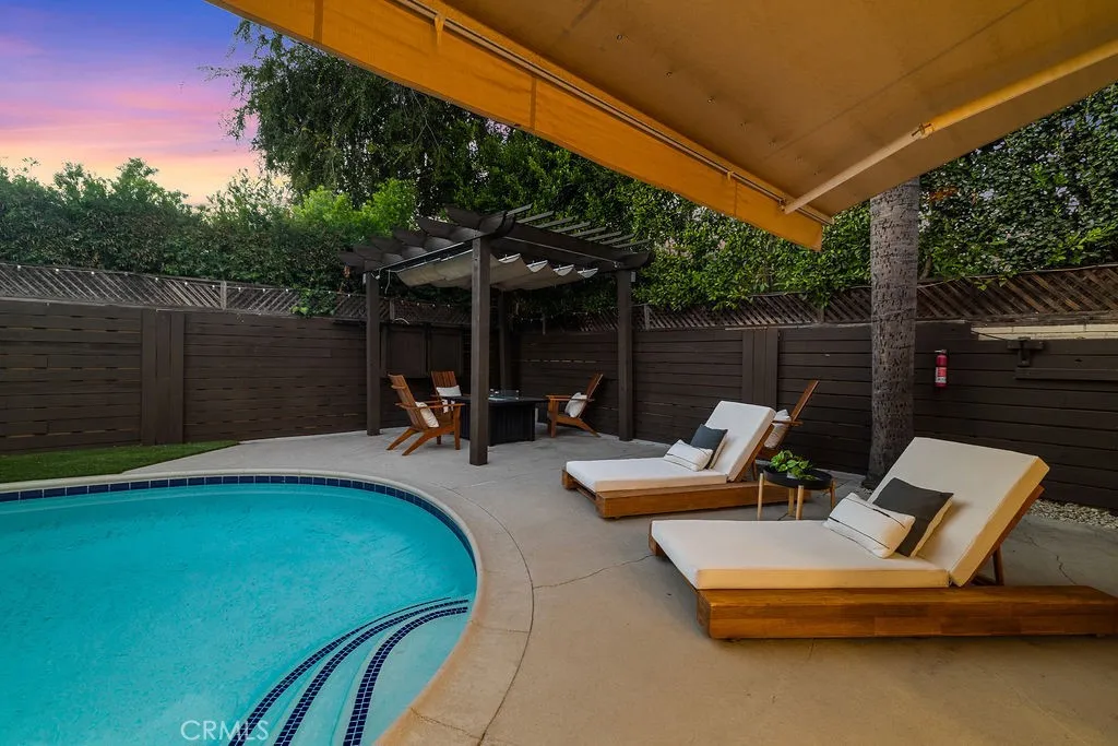 Additional image 139 of 5725 Rhodes Avenue, Valley Village, CA 91607