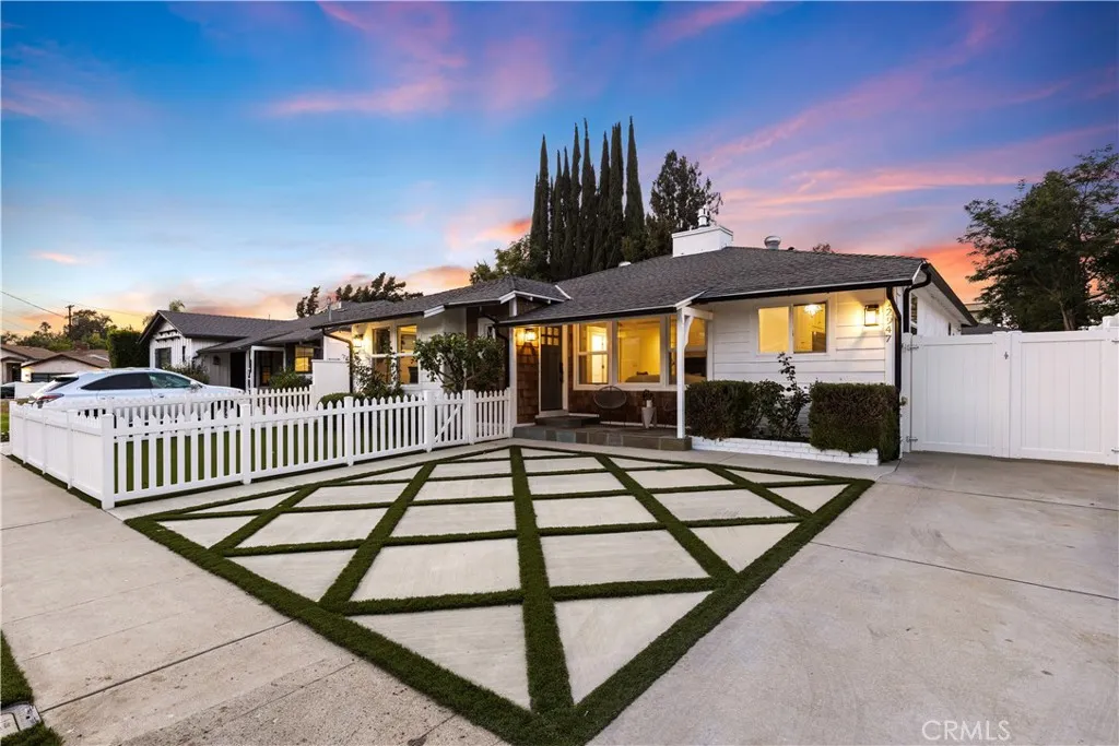 Property image for 12947 La Maida Street, Sherman Oaks, CA 91423