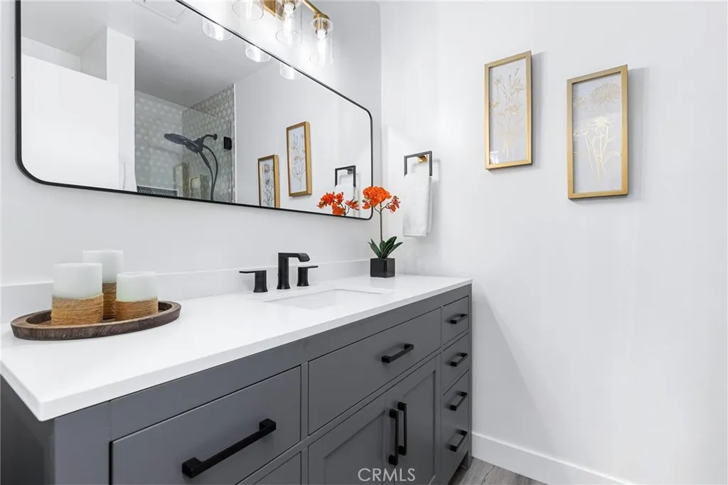 Additional image 38 of 8356 Vanalden, Northridge, CA 91324