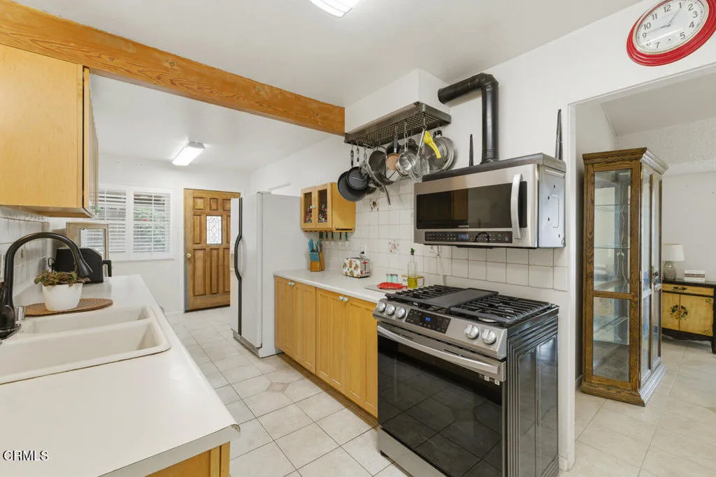 Additional image 32 of 2261 Derby Street, Camarillo, CA 93010