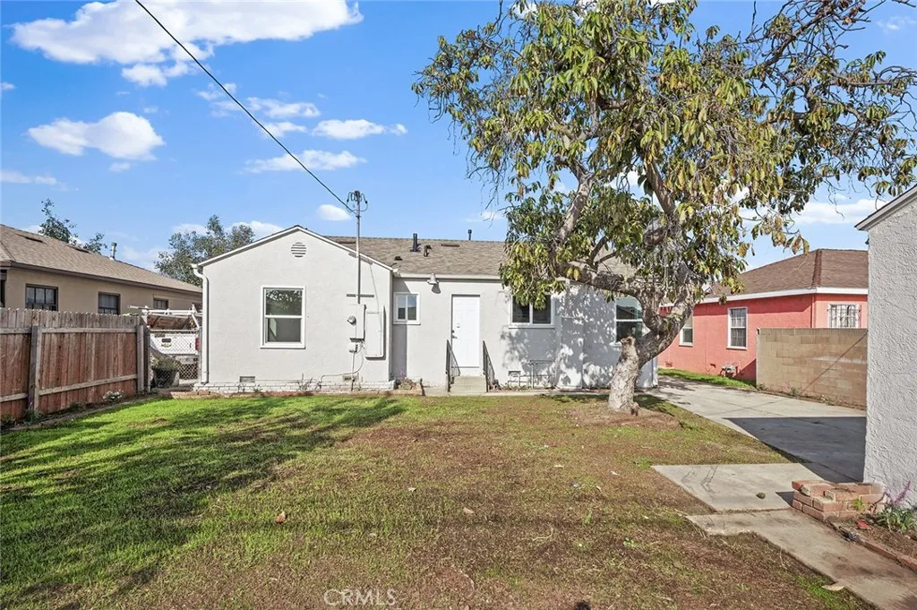 Additional image 33 of 924 W Almond Street, Compton, CA 90220