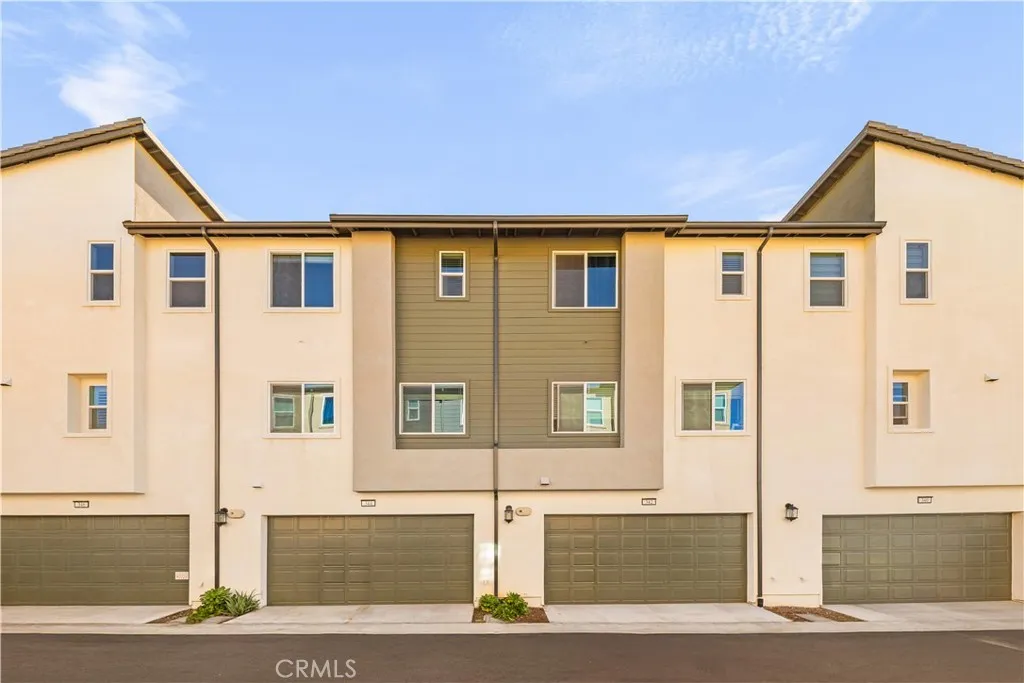 Additional image 89 of 344 Tank, Irvine, CA 92618