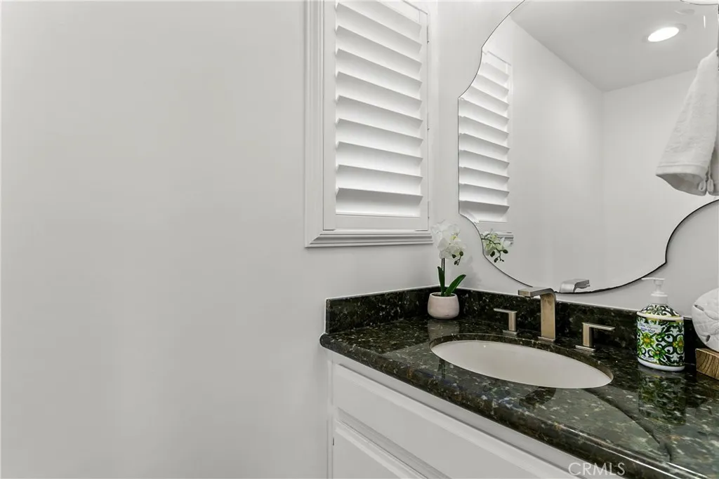 Additional image 21 of 21066 Poolside Ln, Huntington Beach, CA 92648