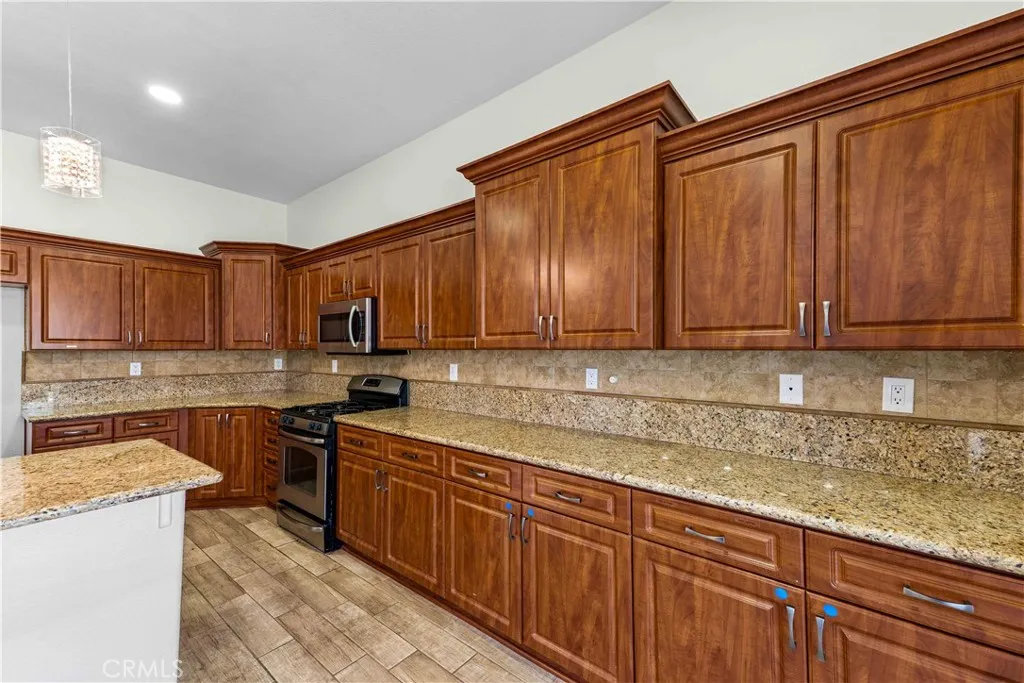 Additional image 8 of 2515 Sweet Rain Way, Corona, CA 92881