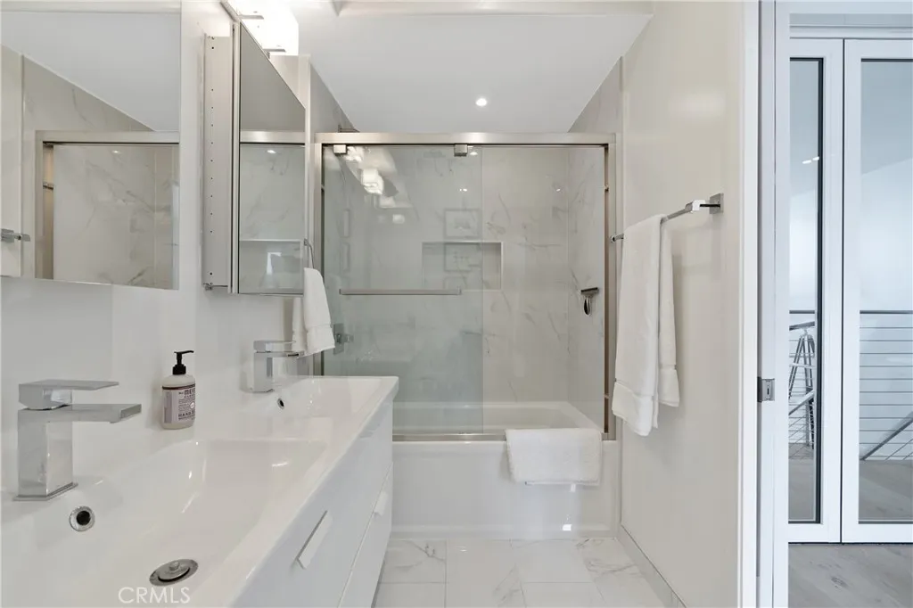 Additional image 42 of 30 Reef Street Unit 3, Marina Del Rey, CA 90292