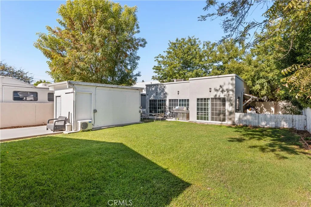 Additional image 43 of 14835 Kittridge Street, Van Nuys, CA 91405