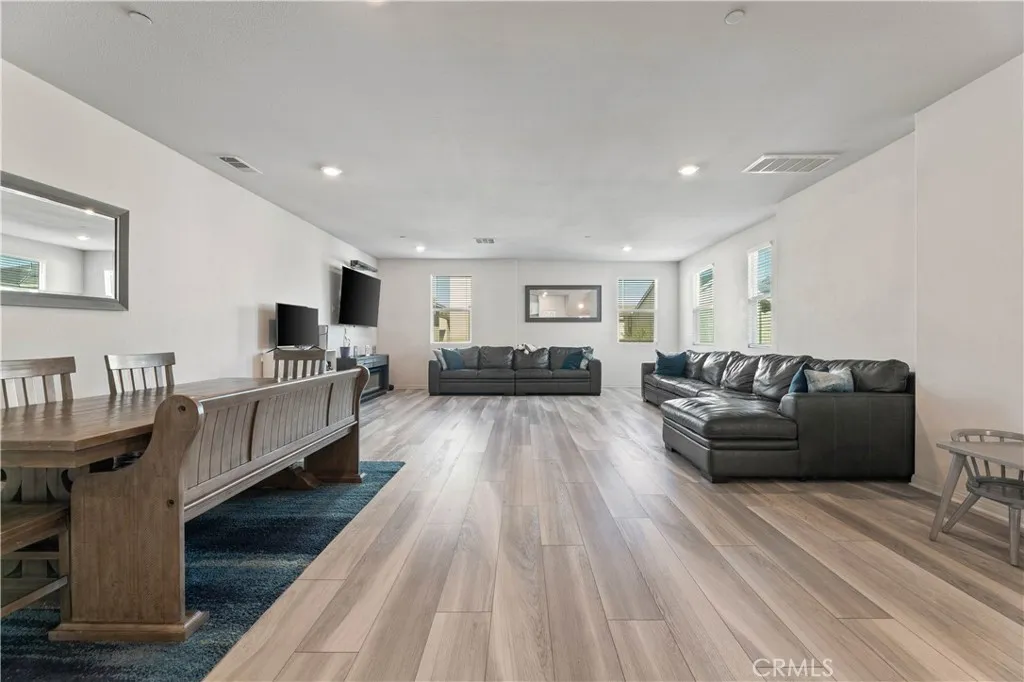 Additional image 78 of 1208 Dock Ln, Harbor City, CA 90710