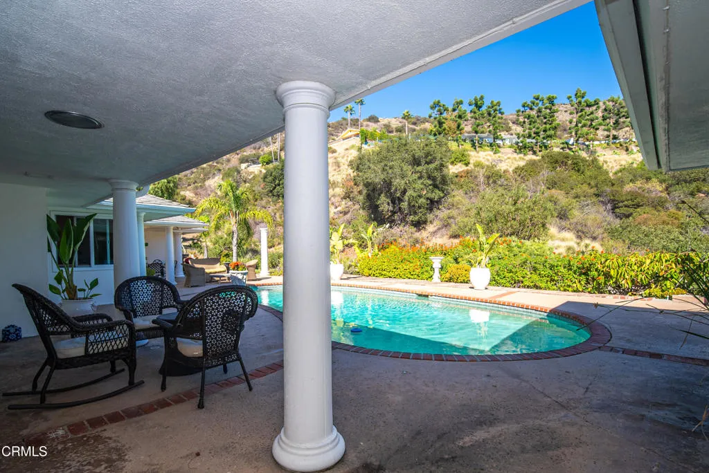 Additional image 94 of 2460 Las Positas Road, Glendale, CA 91208