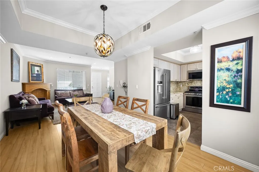 Additional image 45 of 101 S Verdugo Road Unit E, Glendale, CA 91205