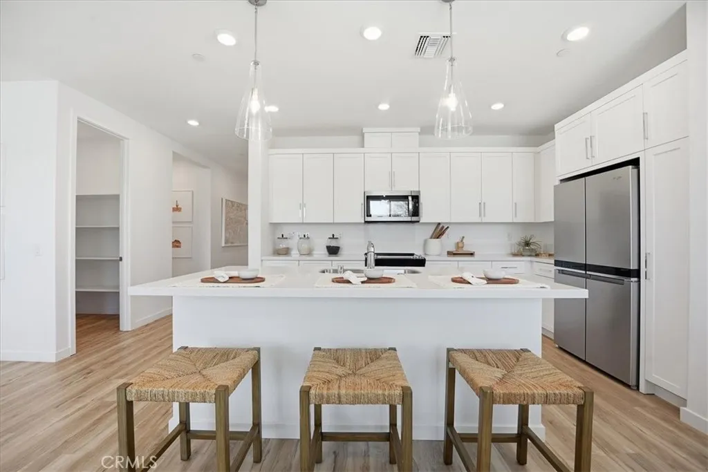 Additional image 48 of 44246 Fleetwood Drive, Lancaster, CA 93535