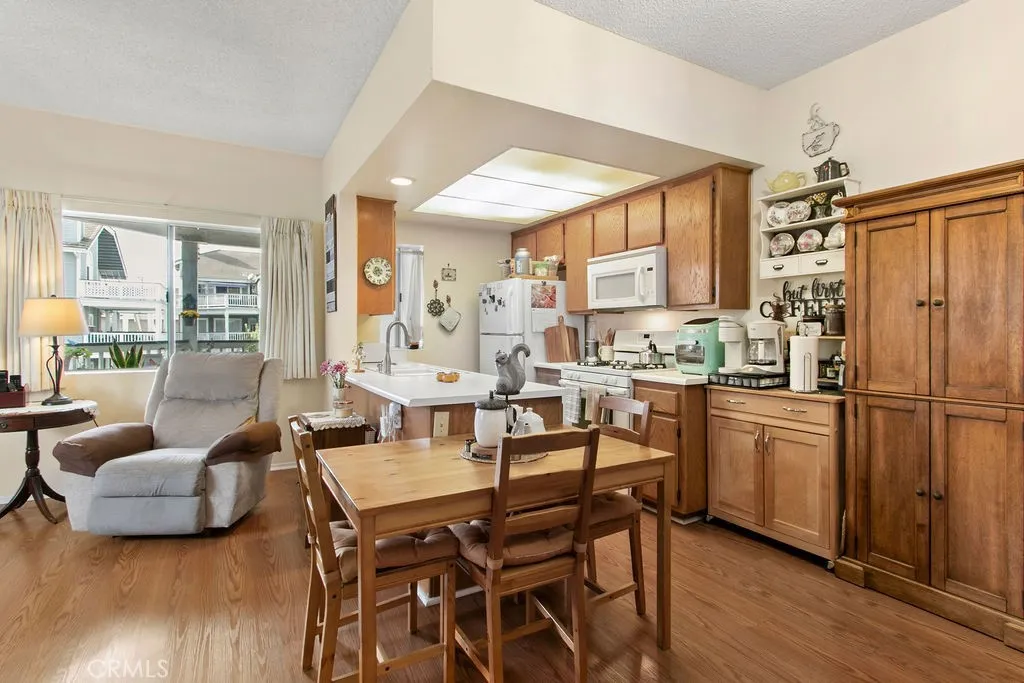 Additional image 8 of 10411 Garden Grove Boulevard Unit 43, Garden Grove, CA 92843