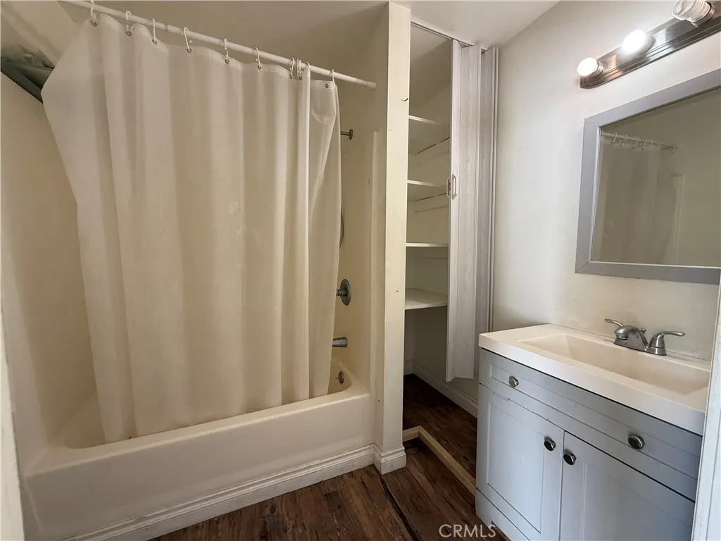 Additional image 34 of 2586 Lake View, Los Angeles, CA 90039