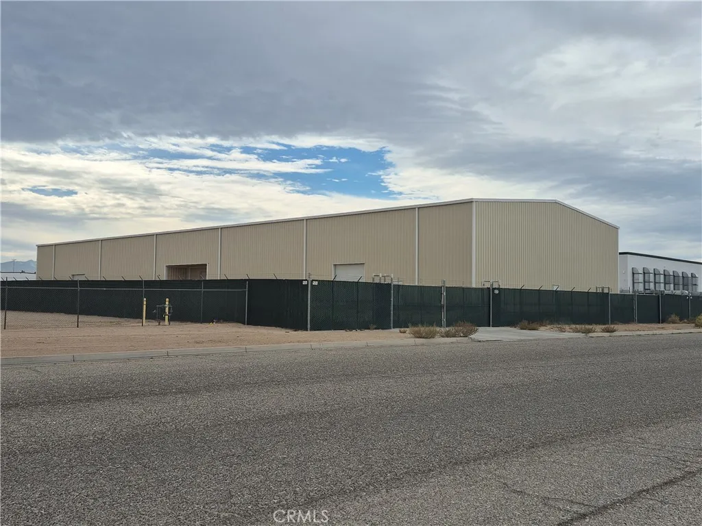 Additional image 2 of 9541 Commerce Way, Adelanto, CA 92301