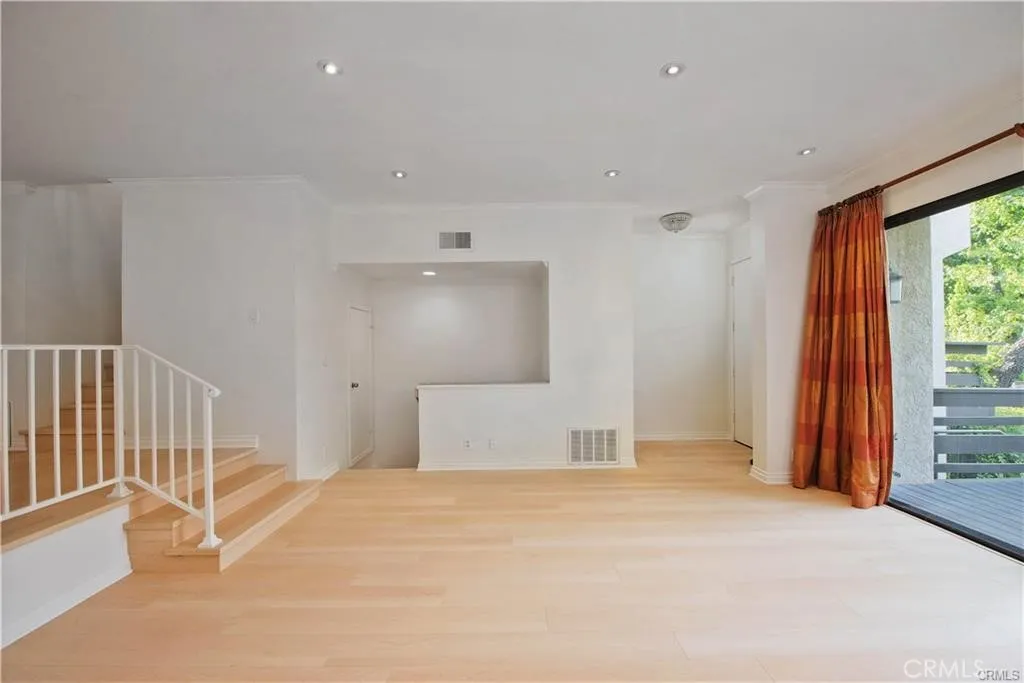 Additional image 8 of 5711 Owensmouth Avenue Unit 117, Woodland Hills, CA 91367