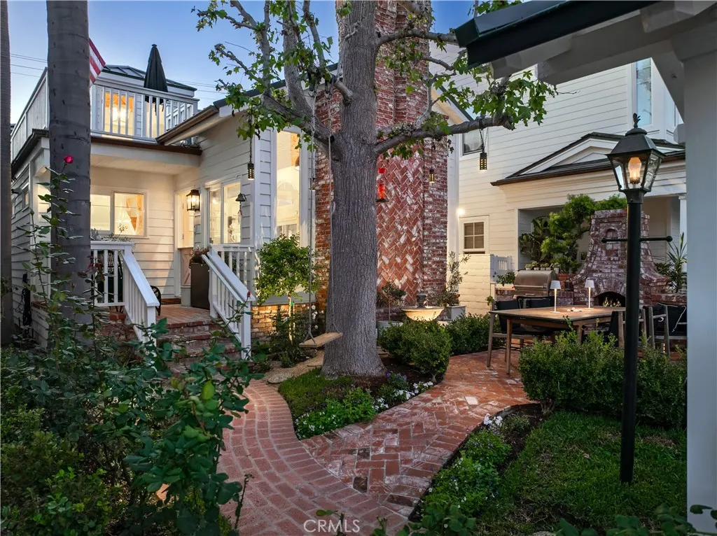 Additional image 4 of 209 Diamond Ave, Newport Beach, CA 92662