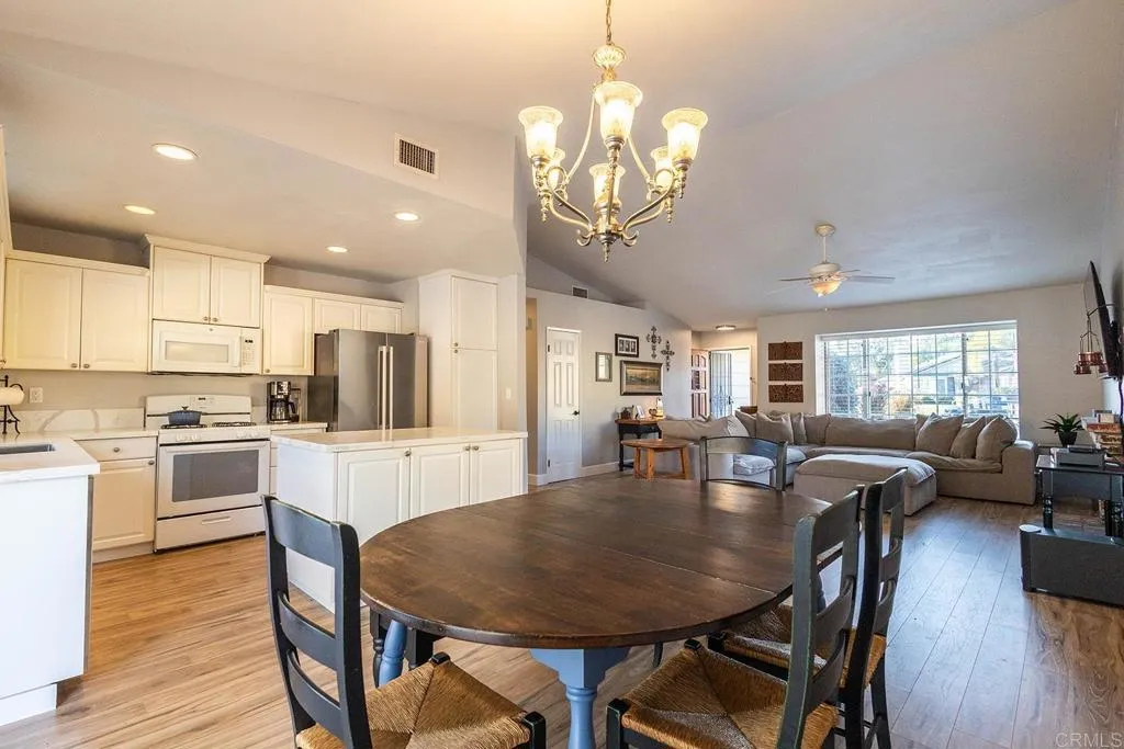 Additional image 46 of 823 Viking Lane, San Marcos, CA 92069