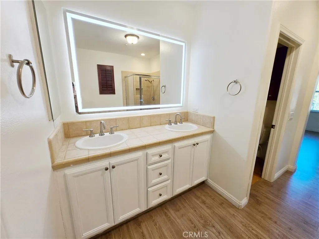 Additional image 20 of 221 Lonetree, Irvine, CA 92603