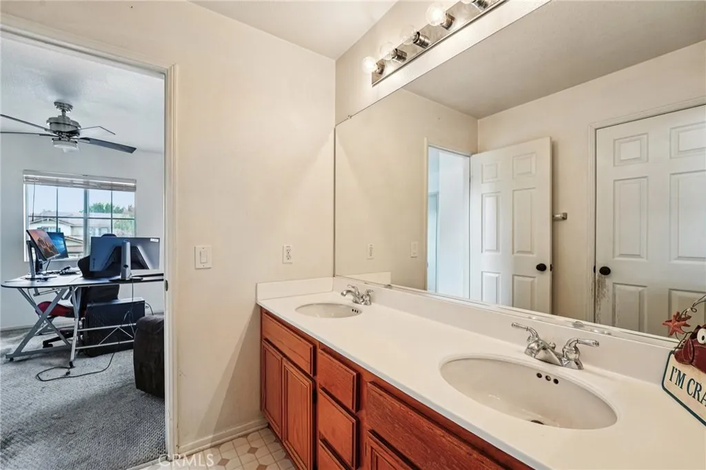 Additional image 57 of 19550 Rotterdam Street, Riverside, CA 92508