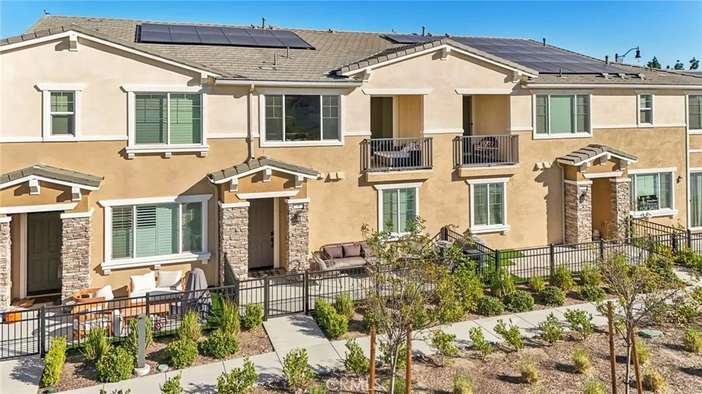 Additional image 77 of 16620 Wyndham Lane Unit 9, Fontana, CA 92336