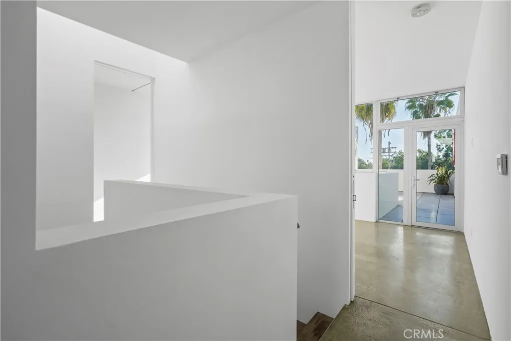 Additional image 21 of 1121 Abbot Kinney, Venice, CA 90291