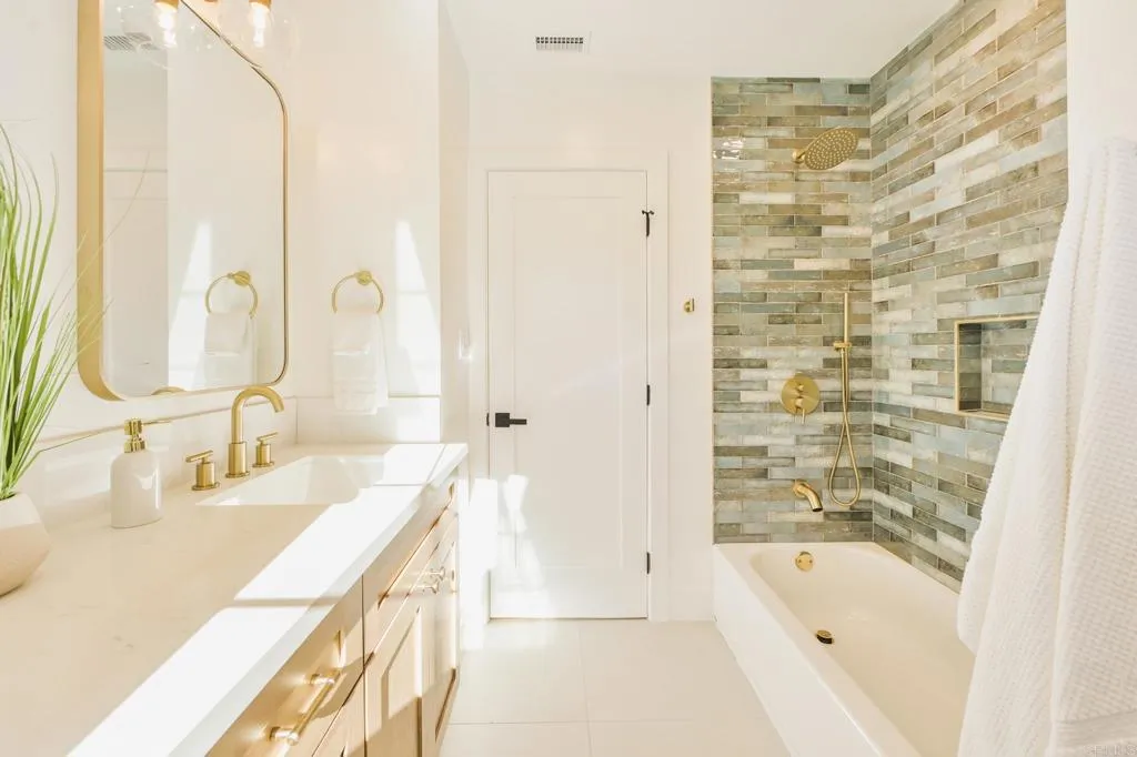 Additional image 39 of 1045 Tarento Drive, San Diego, CA 92107