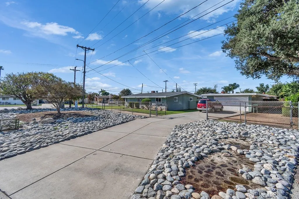 Additional image 3 of 503 N Cerritos Ave, Azusa, CA 91702