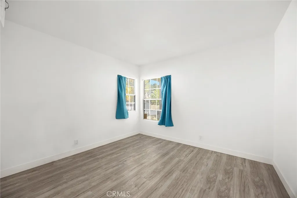 Additional image 16 of 10833 McVine Ave, Sunland, CA 91040