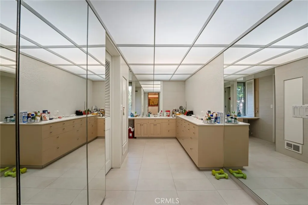 Additional image 124 of 1458 Hillcrest, Pasadena, CA 91106