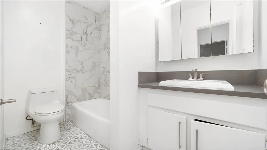 Additional image 29 of 4431 Don Ricardo Drive Unit 20, Los Angeles, CA 90008