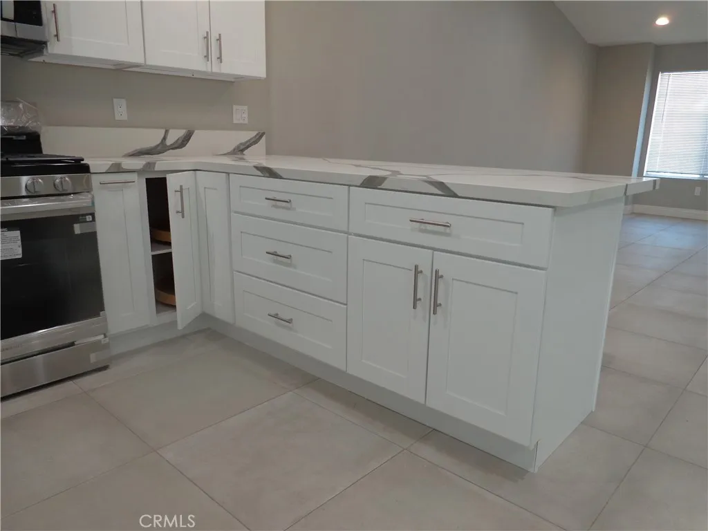 Additional image 13 of 12744 Running Deer Rd, Apple Valley, CA 92308