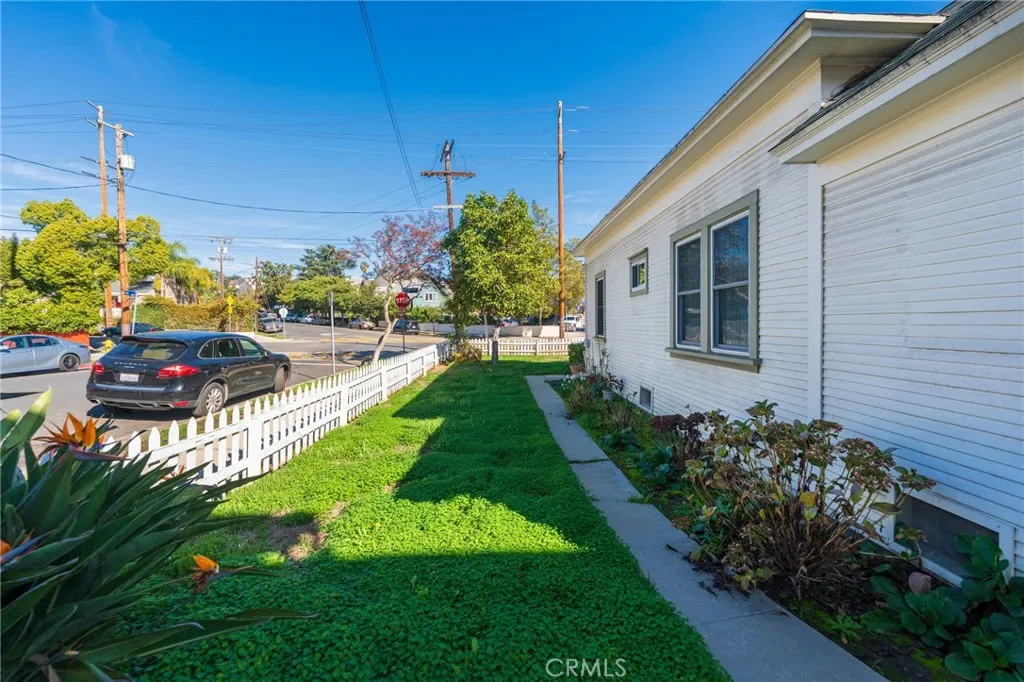 Additional image 13 of 322 N Avenue 56 Ave, Los Angeles, CA 90042