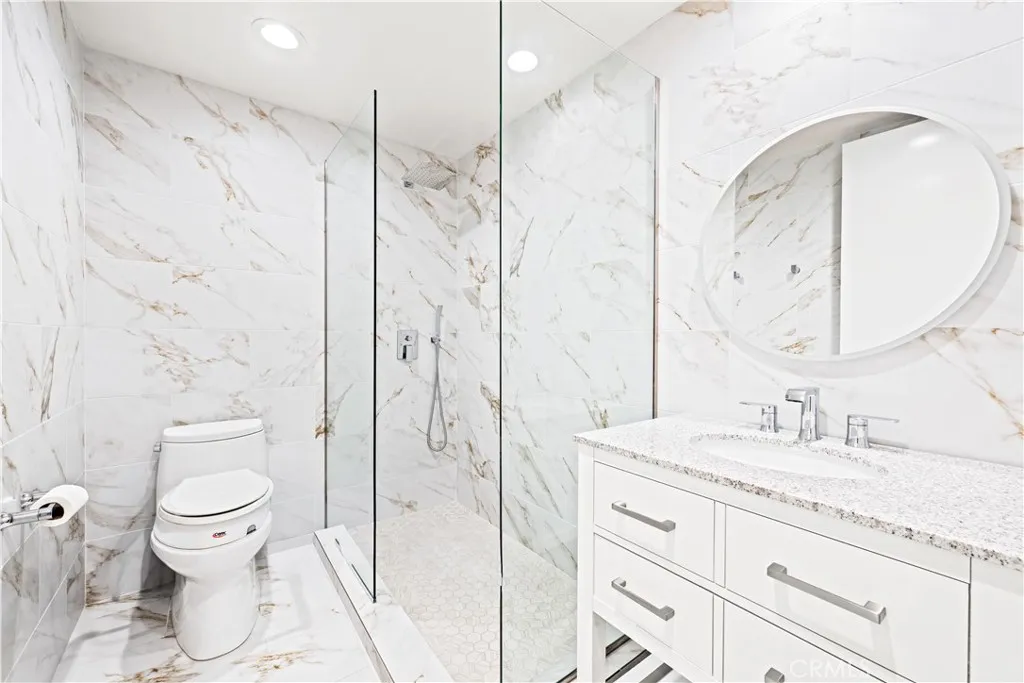 Additional image 18 of 1277 S Beverly Glen Boulevard Unit 405, Los Angeles, CA 90024