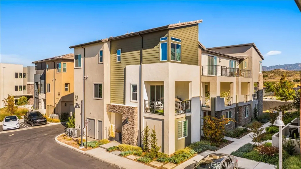 Additional image 91 of 344 Tank, Irvine, CA 92618