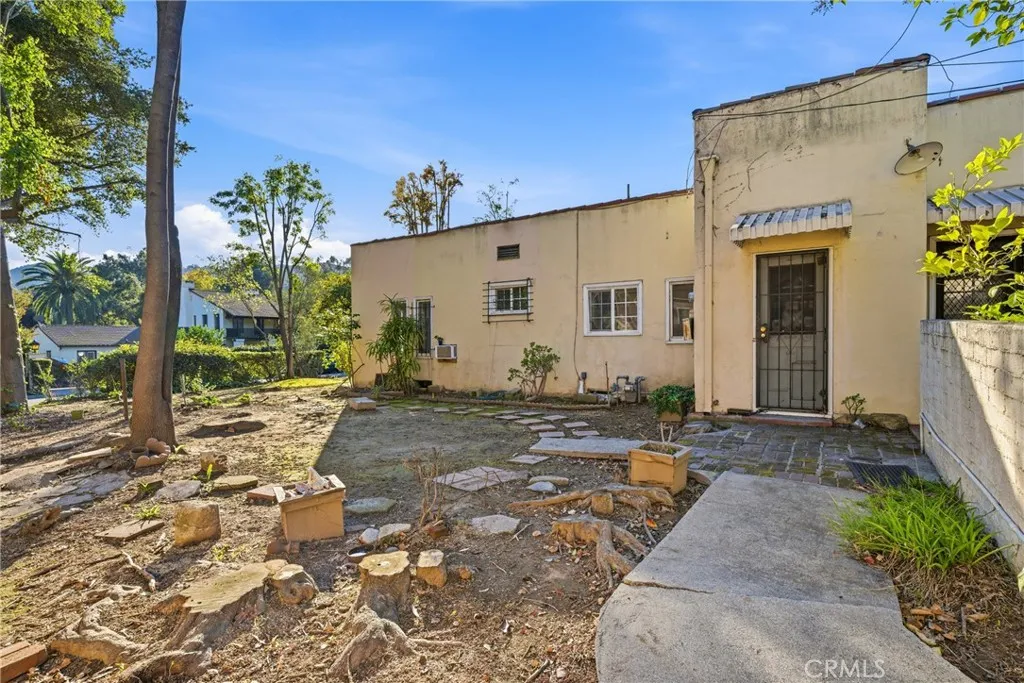 Additional image 28 of 929 Descanso Drive, La Canada Flintridge, CA 91011