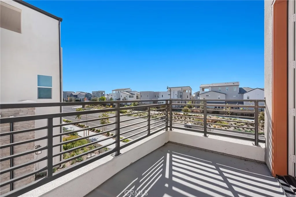 Additional image 92 of 408 Treble, Irvine, CA 92618