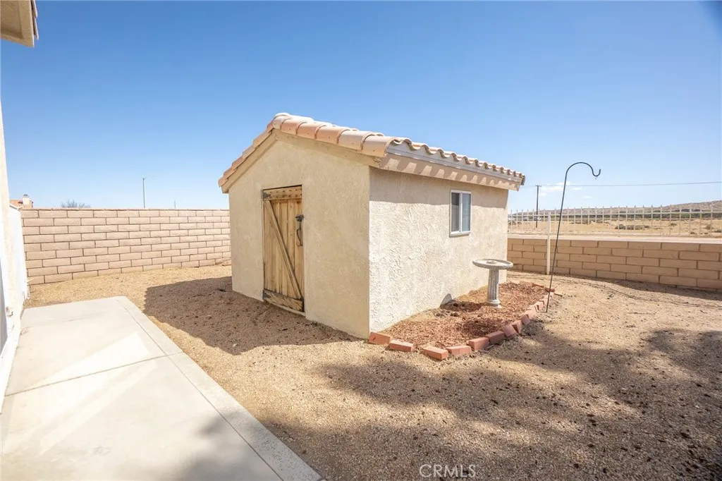 Additional image 70 of 27857 Hummingbird Ln, Helendale, CA 92342