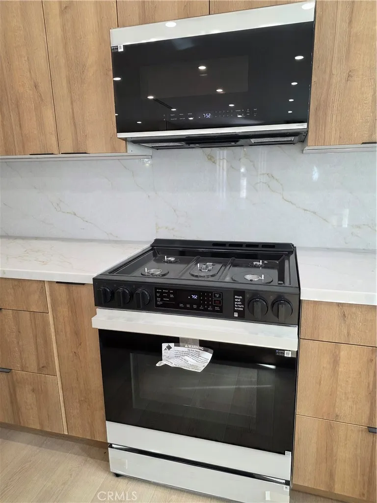 Additional image 19 of 254 W Santa Anita Ave, Burbank, CA 91502