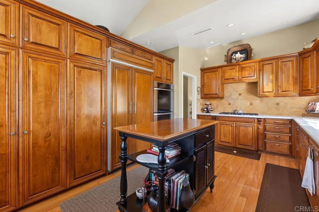 Additional image 19 of 2028 Columbus Way, Vista, CA 92081