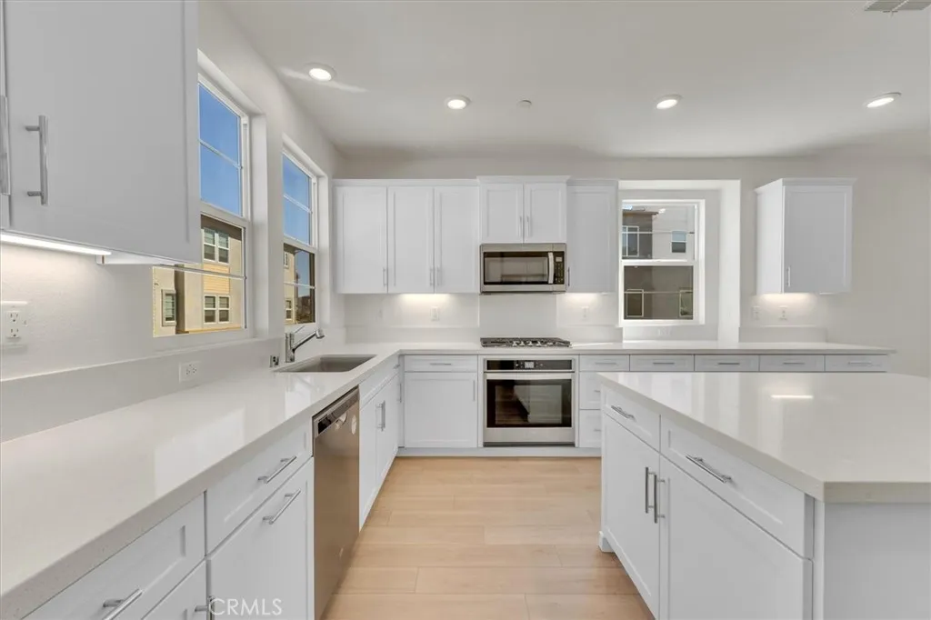 Additional image 29 of 27116 Valley Oak Place, Valencia, CA 91355